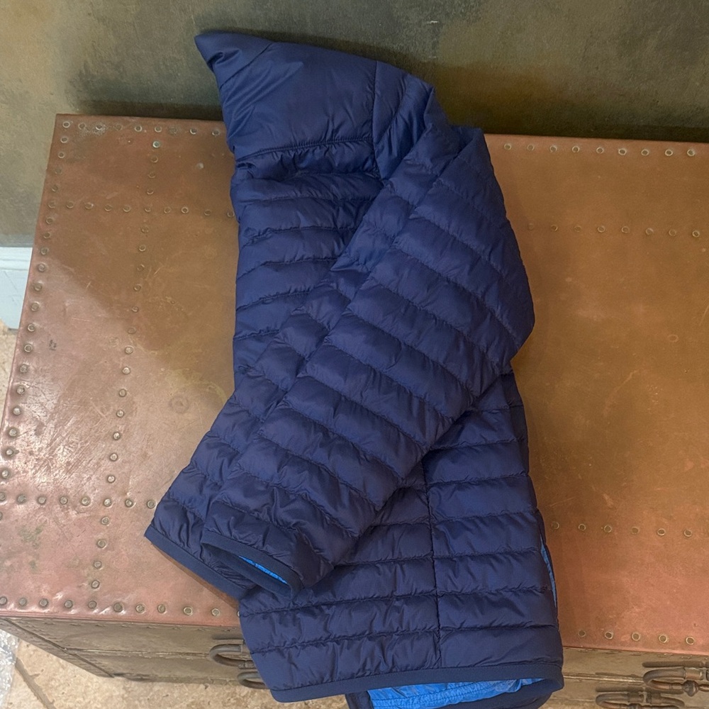 Vineyard Vines Boys Blue Primaloft Packable Jacket - Picture 8 of 8